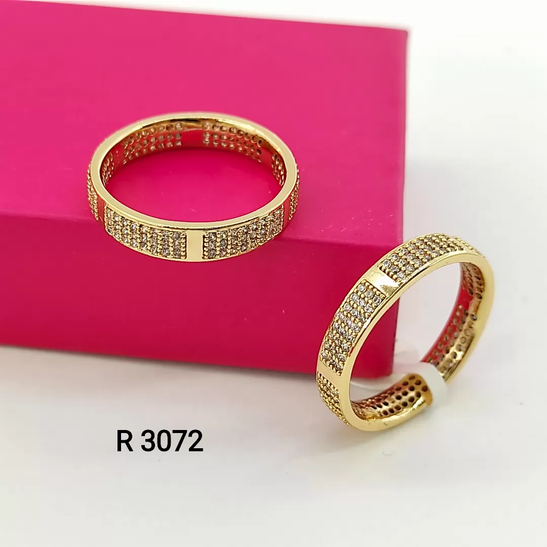 R 3072